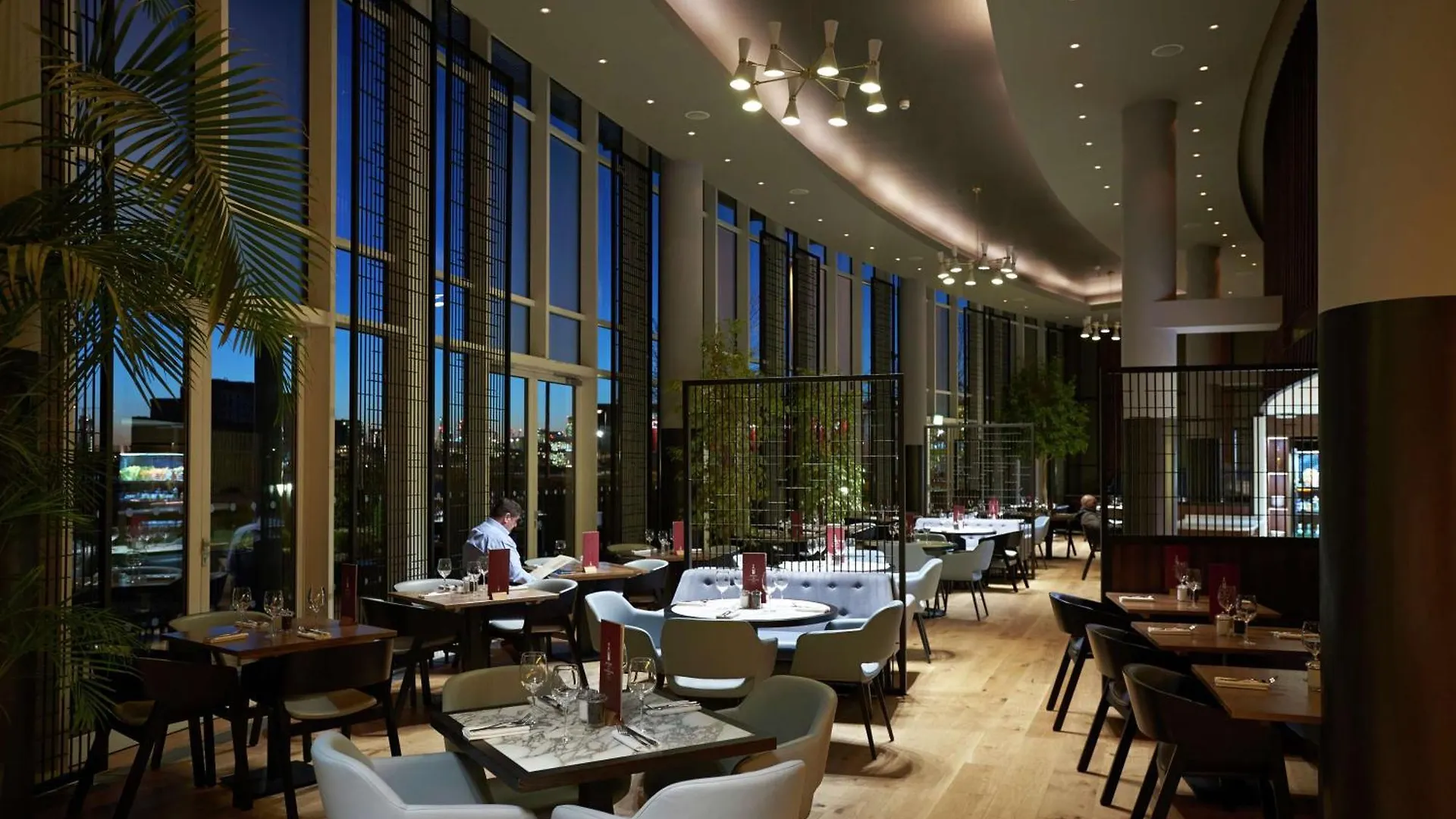 Doubletree By Hilton London Excel Hotel