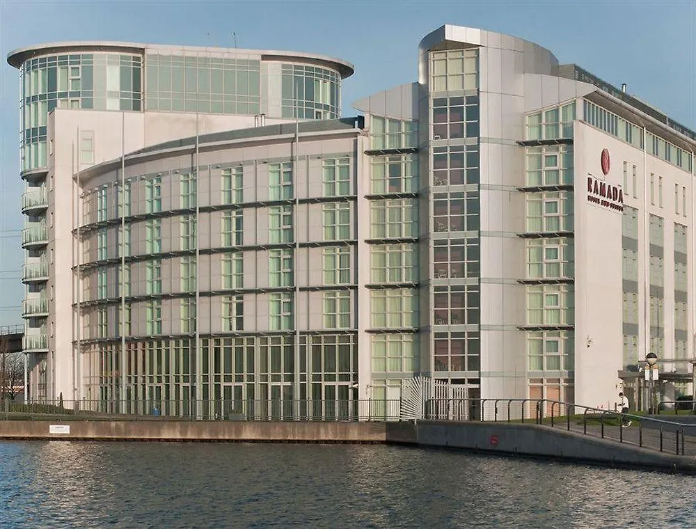 Doubletree By Hilton London Excel Hotel